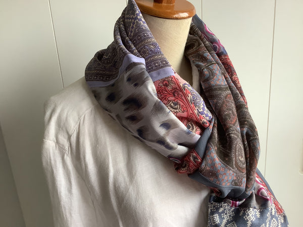 Shawl Dolly