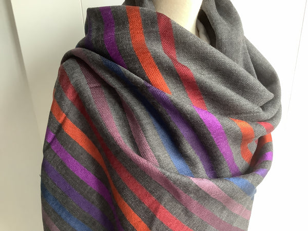 Shawl Bombay