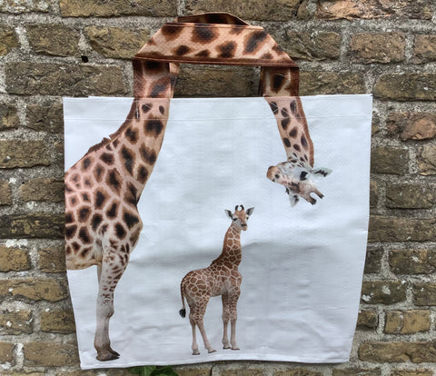 Shopper Giraffe