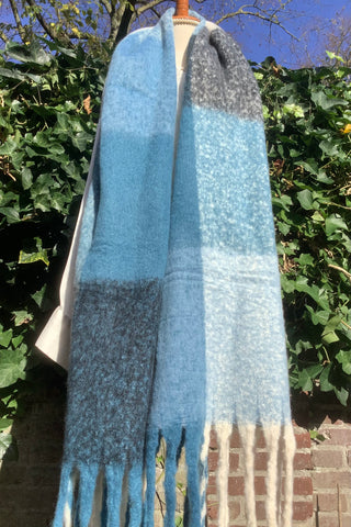 Shawl Blues