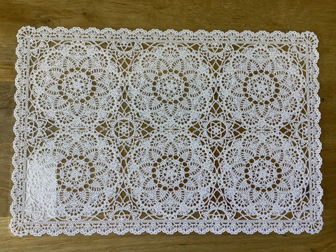 “Kanten” placemats wit
