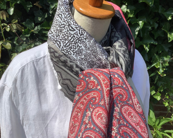 Shawl Eggy
