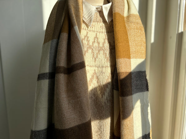 Shawl beige/Camel/ecru