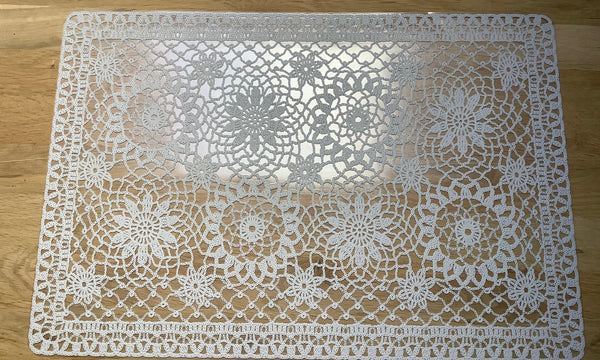 “Kanten” placemats crème/licht beige